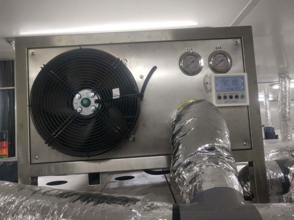 電子產品高溫老化房用億家人直熱式空氣源熱泵烘干機