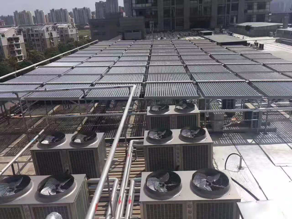 億家人空氣能熱泵和工業太陽能助力油罐恒溫項目