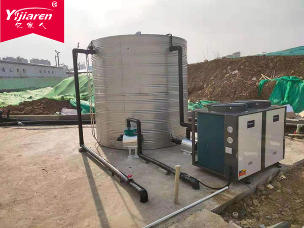 中鐵建工南京項目部安裝15噸空氣能熱水系統