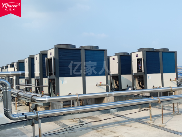 【太陽能和空氣能熱泵】應用在南京揚子體育館淋浴和泳池