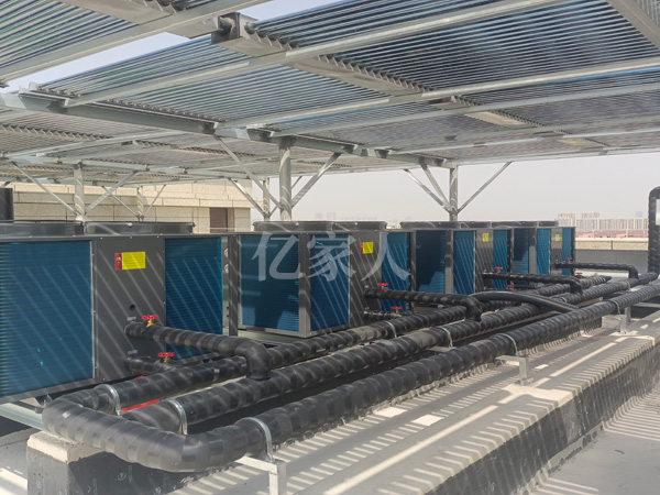 上海養老院空氣能和太陽能結合90噸熱水系統竣工