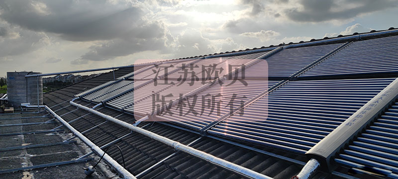 太陽能空氣能熱水系統：張家港工廠集體宿舍洗浴生活用熱水器