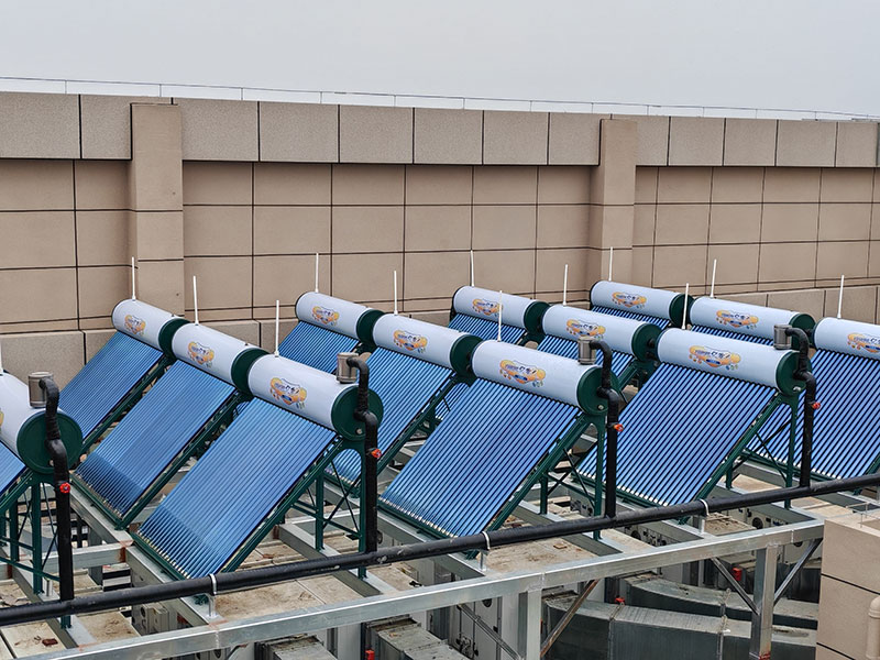 湖北醫院無動力太陽能熱水系統工程
