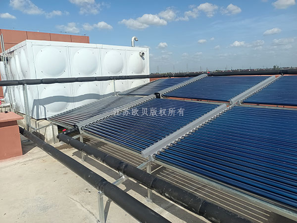 工業太陽能集熱設備在高溫熱水系統中的應用
